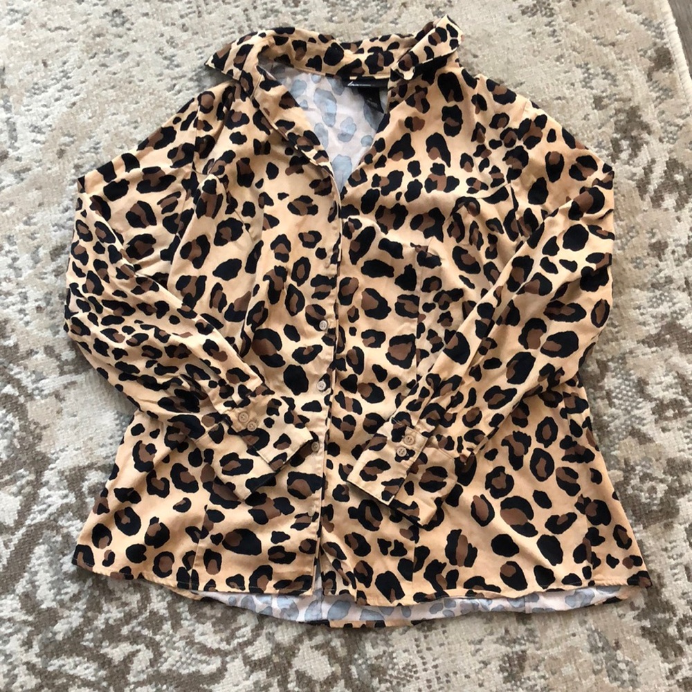 Lane Bryant Cheetah Print Button Up Blouse Size 14